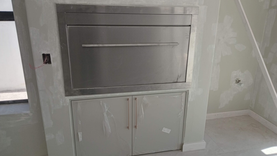 4 Bedroom Property for Sale in Sandown Western Cape